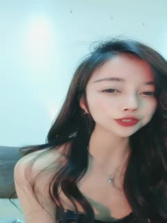 性感网红小骚货！炮友操逼激情大秀！深喉吃屌屌很享受，开档黑丝袜骑乘位，打桩机爆插好湿_2025-10-27_13-29-37